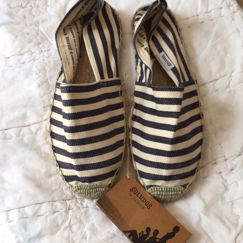 Sail away! J. Crew navy blue stripe Soludos